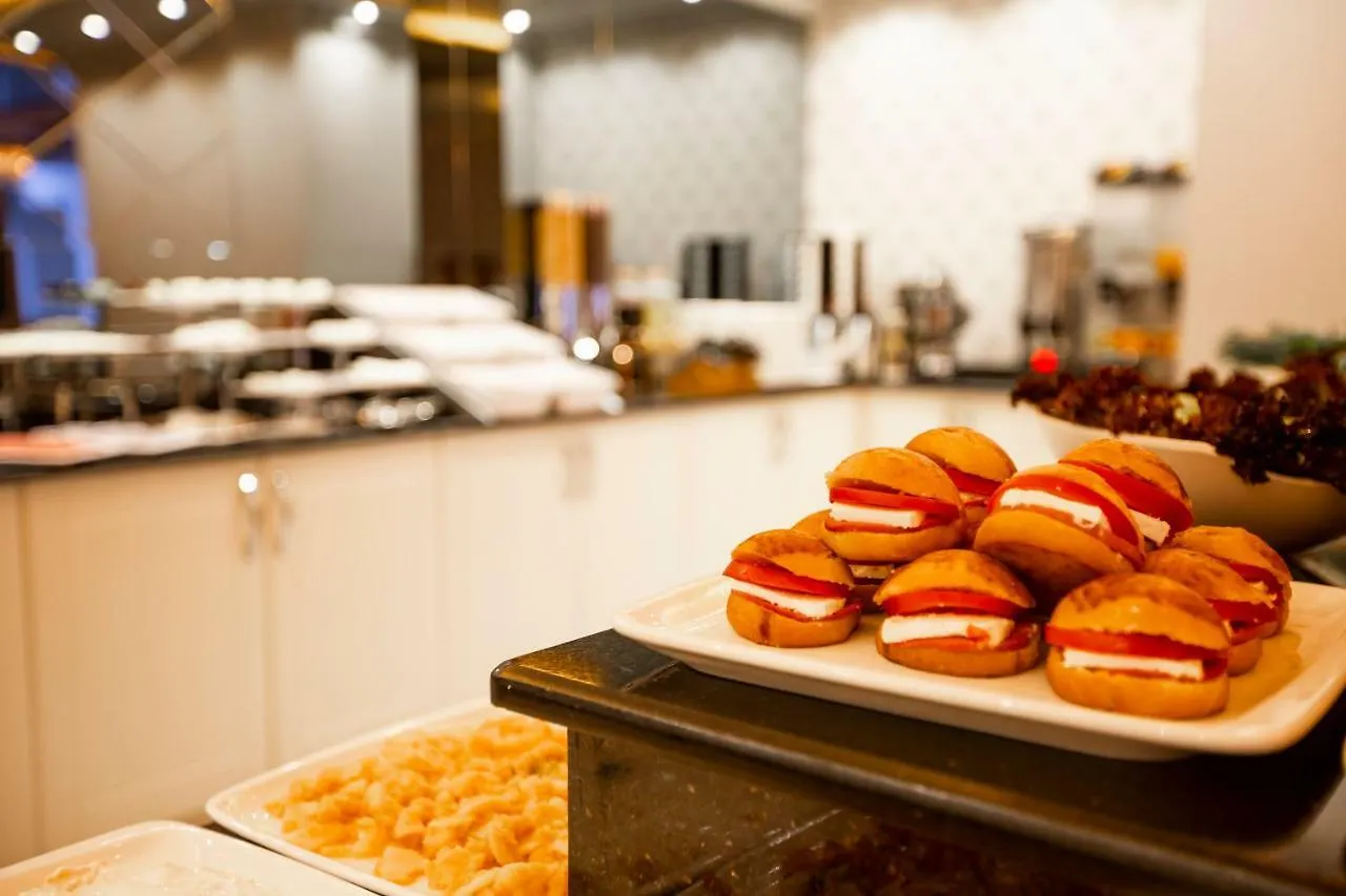 טראבזון Real King Suite Hotel