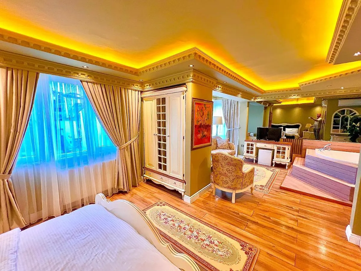 Real King Suite Hotel Trabzon 4*,  Turquía